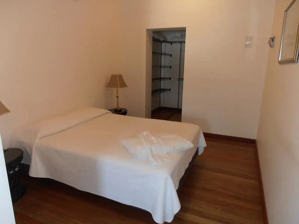 Floriana Villas Cairns 0*,  Australia