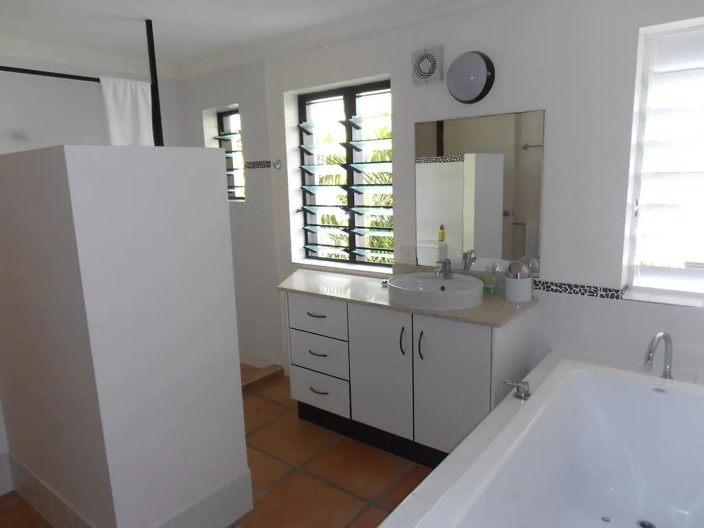 Apartment Floriana Villas Cairns