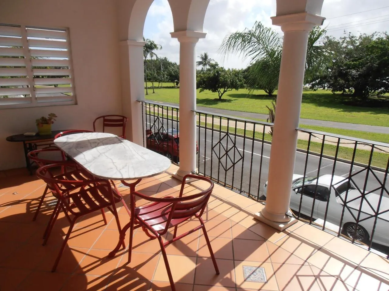 Floriana Villas Cairns 0*,  Australia